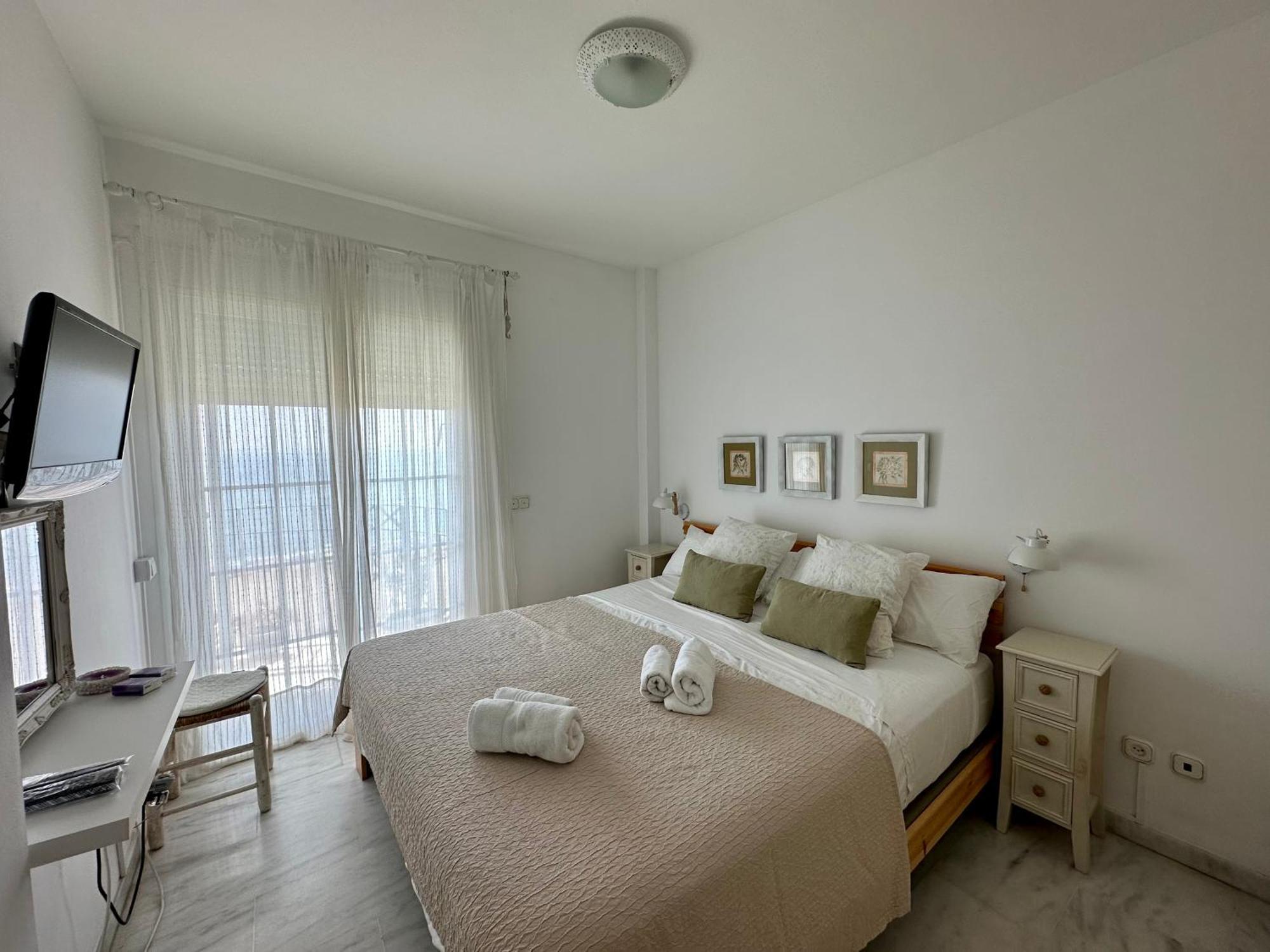 Pepe Beach Vista Al Mar Apartment إِستيبونا المظهر الخارجي الصورة